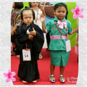 Kostum Pramugari Anak