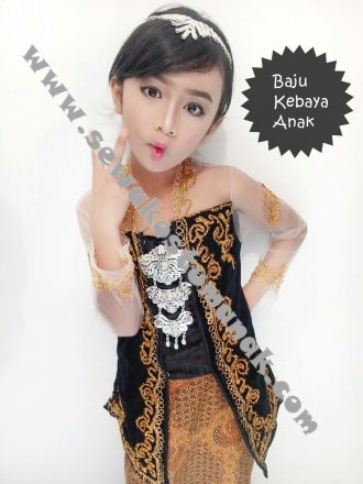 Kebaya Kutu Baru Hitam